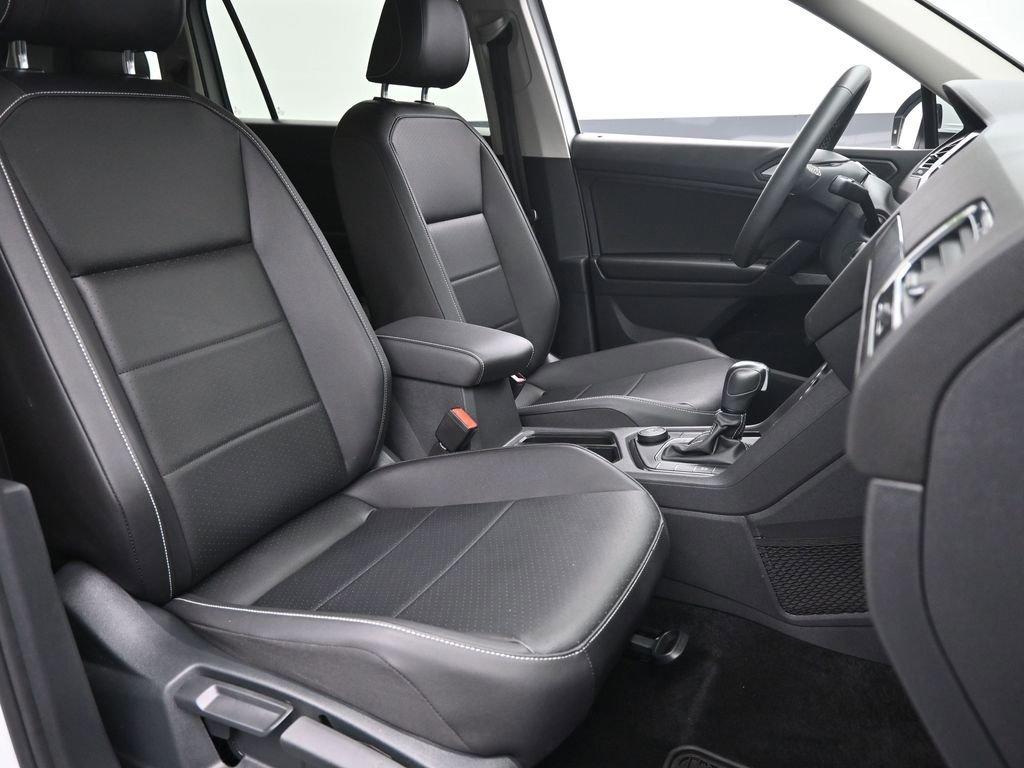 2021 Volkswagen Tiguan Vehicle Photo in Marion, IA 52302