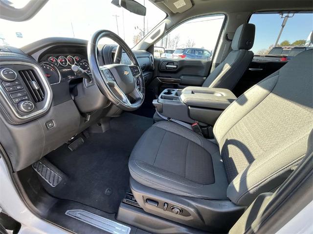 2021 Chevrolet Silverado 1500 Vehicle Photo in ALCOA, TN 37701-3235