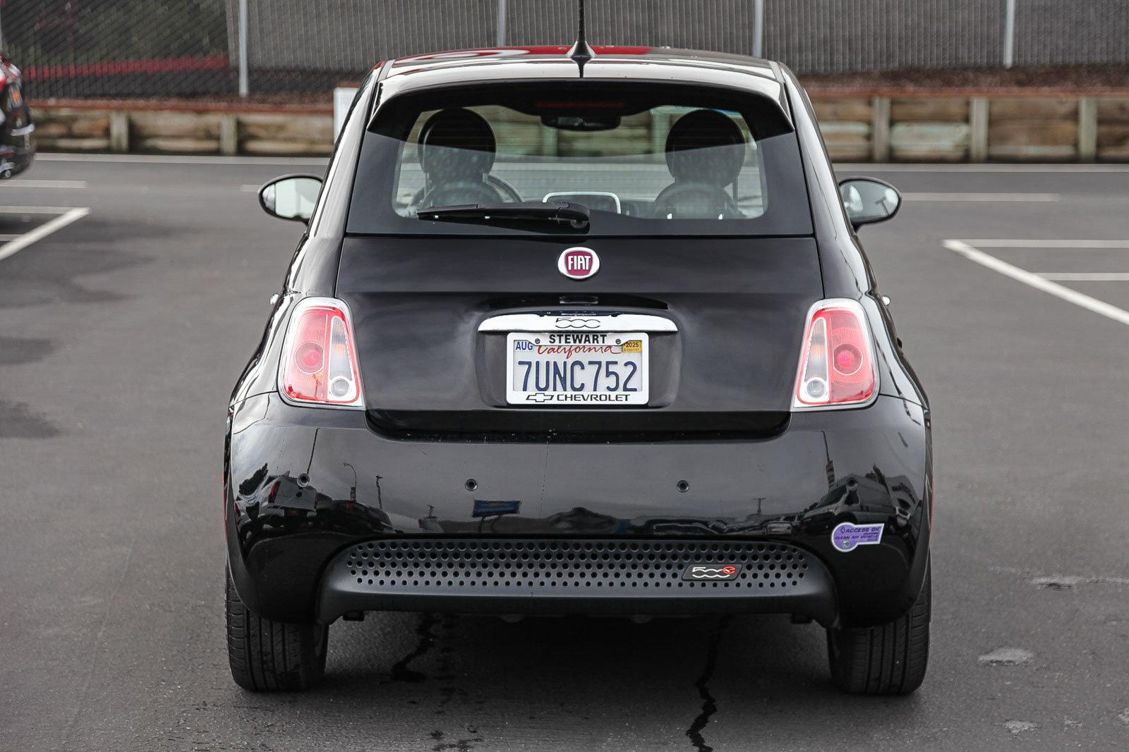 2016 FIAT 500e Vehicle Photo in COLMA, CA 94014-3284