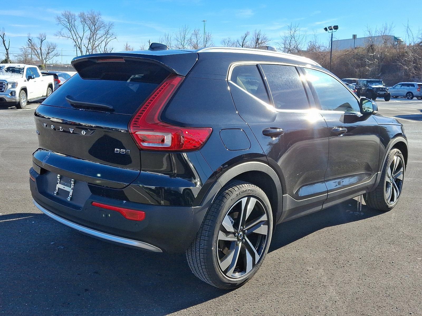 2025 Volvo XC40 Vehicle Photo in Trevose, PA 19053