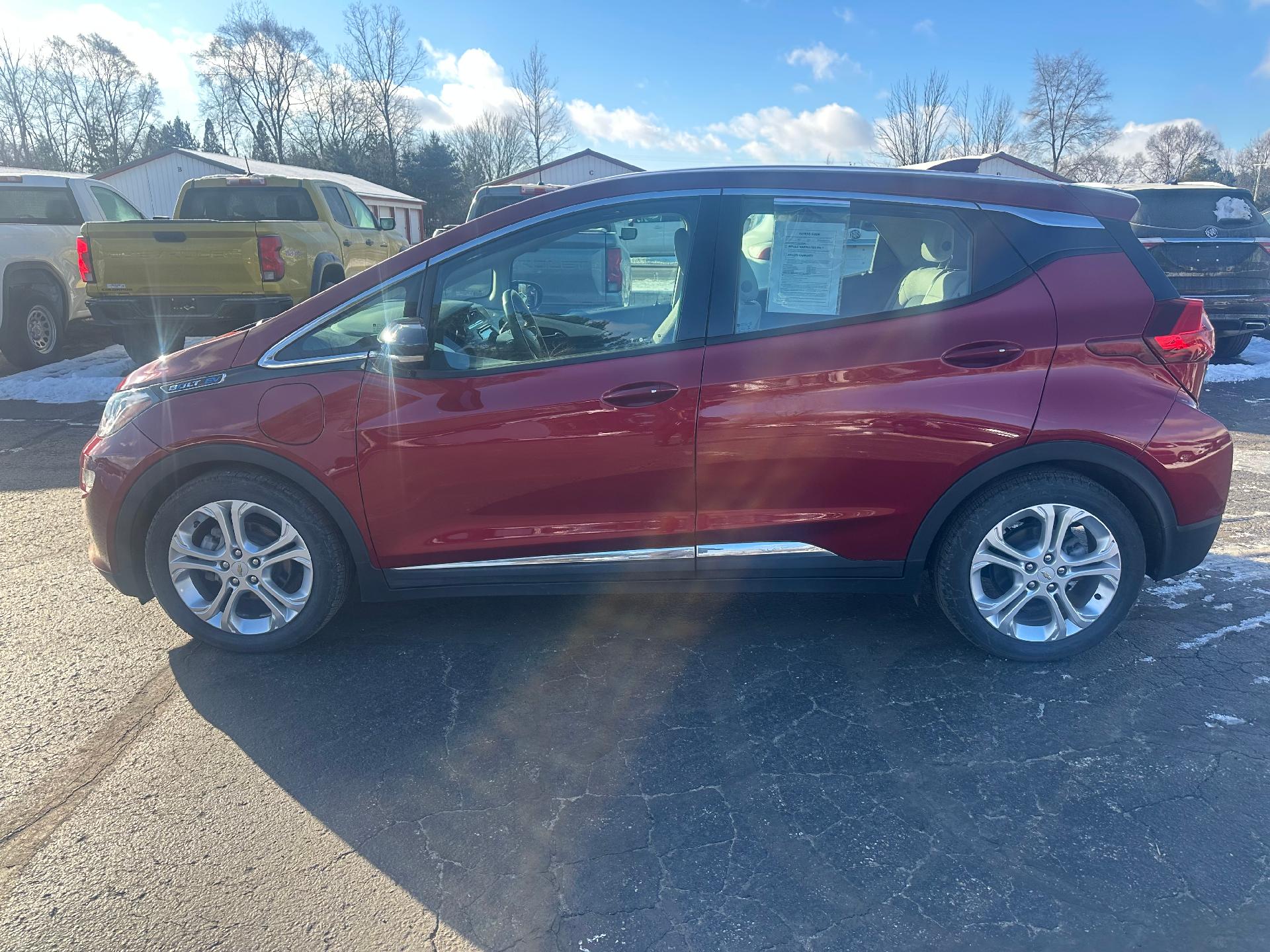 Used 2019 Chevrolet Bolt EV LT with VIN 1G1FY6S05K4107374 for sale in Clare, MI