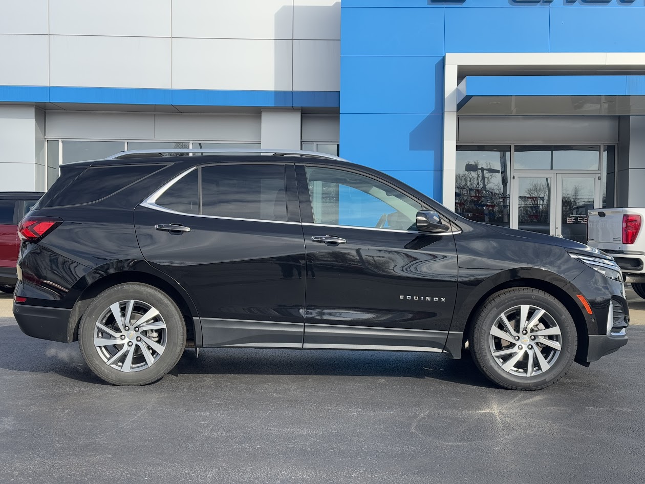 2022 Chevrolet Equinox Vehicle Photo in BOONVILLE, IN 47601-9633