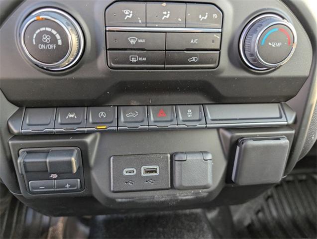 2025 Chevrolet Silverado 1500 Vehicle Photo in ENGLEWOOD, CO 80113-6708