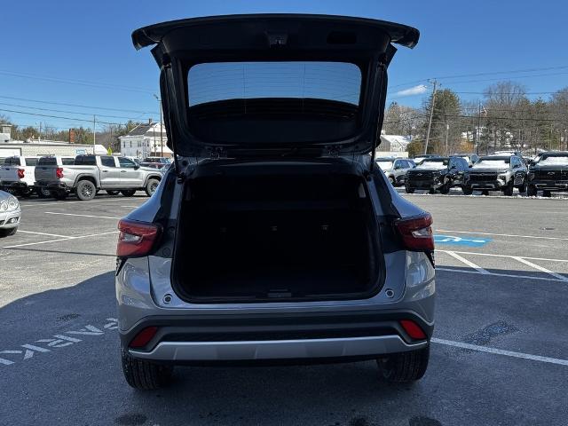 2025 Chevrolet Trax Vehicle Photo in GARDNER, MA 01440-3110