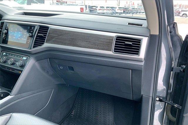 2018 Volkswagen Atlas Vehicle Photo in KANSAS CITY, MO 64114-4502