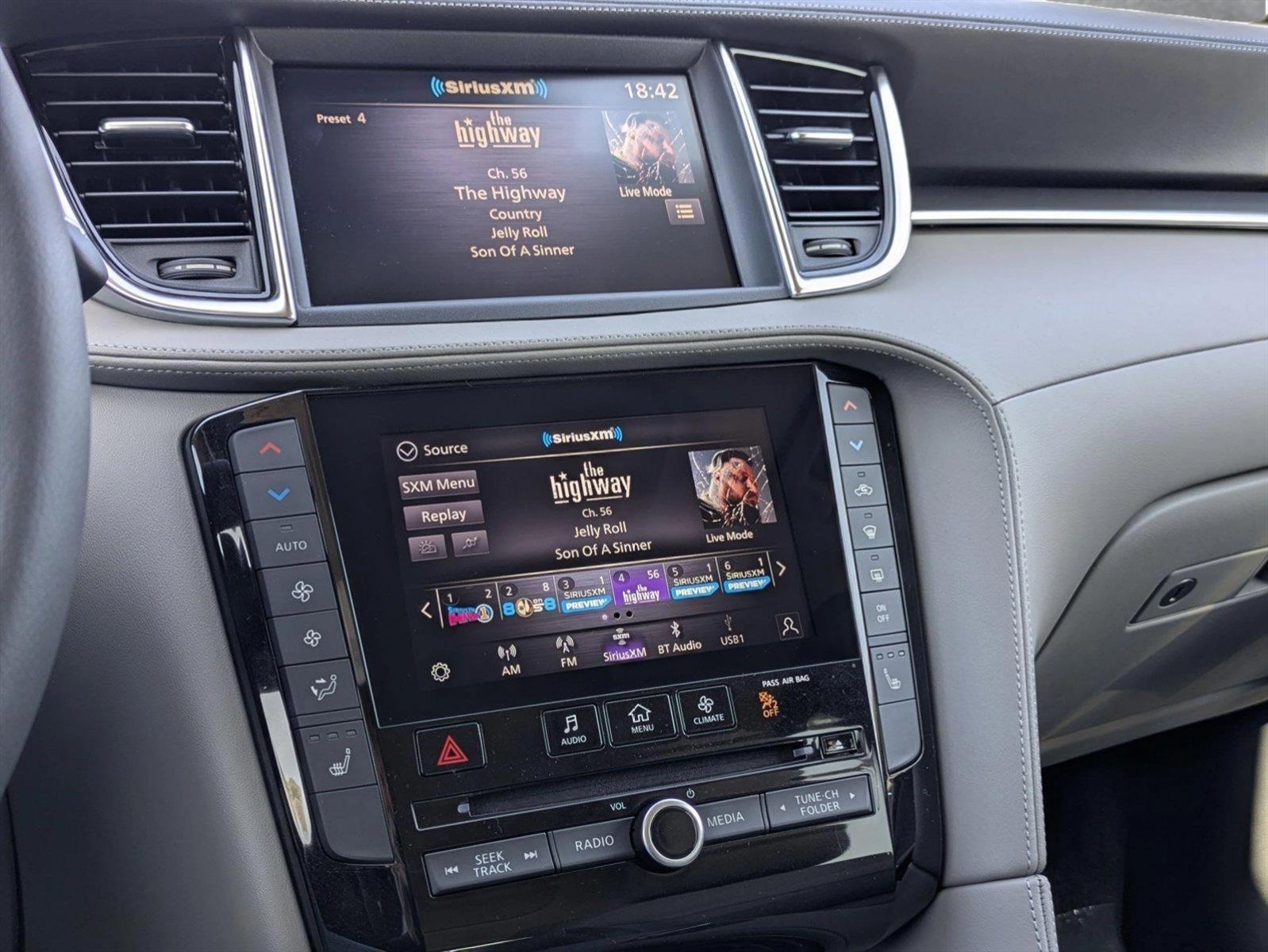 2025 INFINITI QX50 Vehicle Photo in Tustin, CA 92782