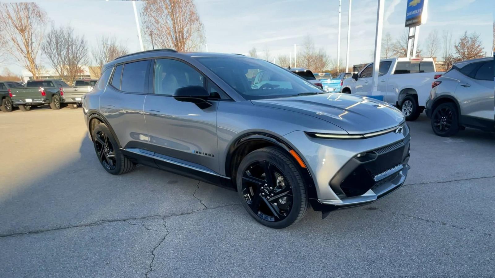 2025 Chevrolet Equinox EV Vehicle Photo in BENTONVILLE, AR 72712-4322