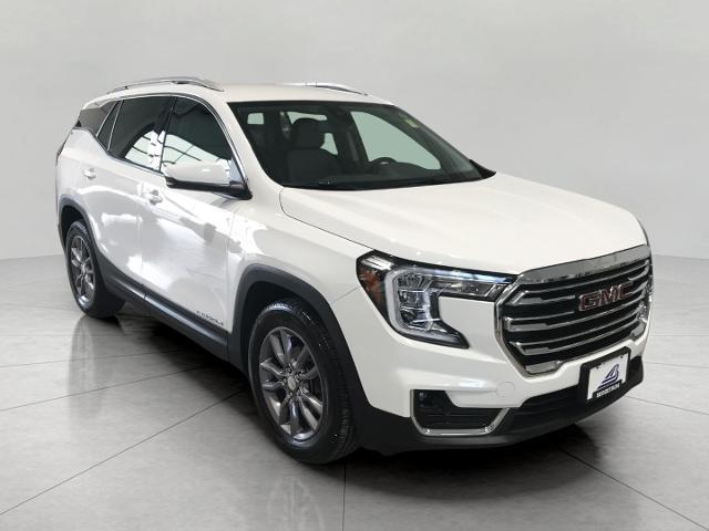 2023 GMC Terrain Vehicle Photo in GREEN BAY, WI 54303-3330