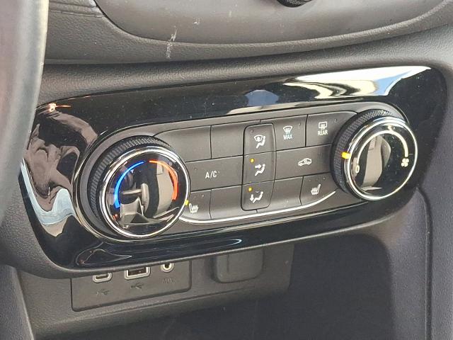 2022 Buick Encore GX Vehicle Photo in TREVOSE, PA 19053-4984