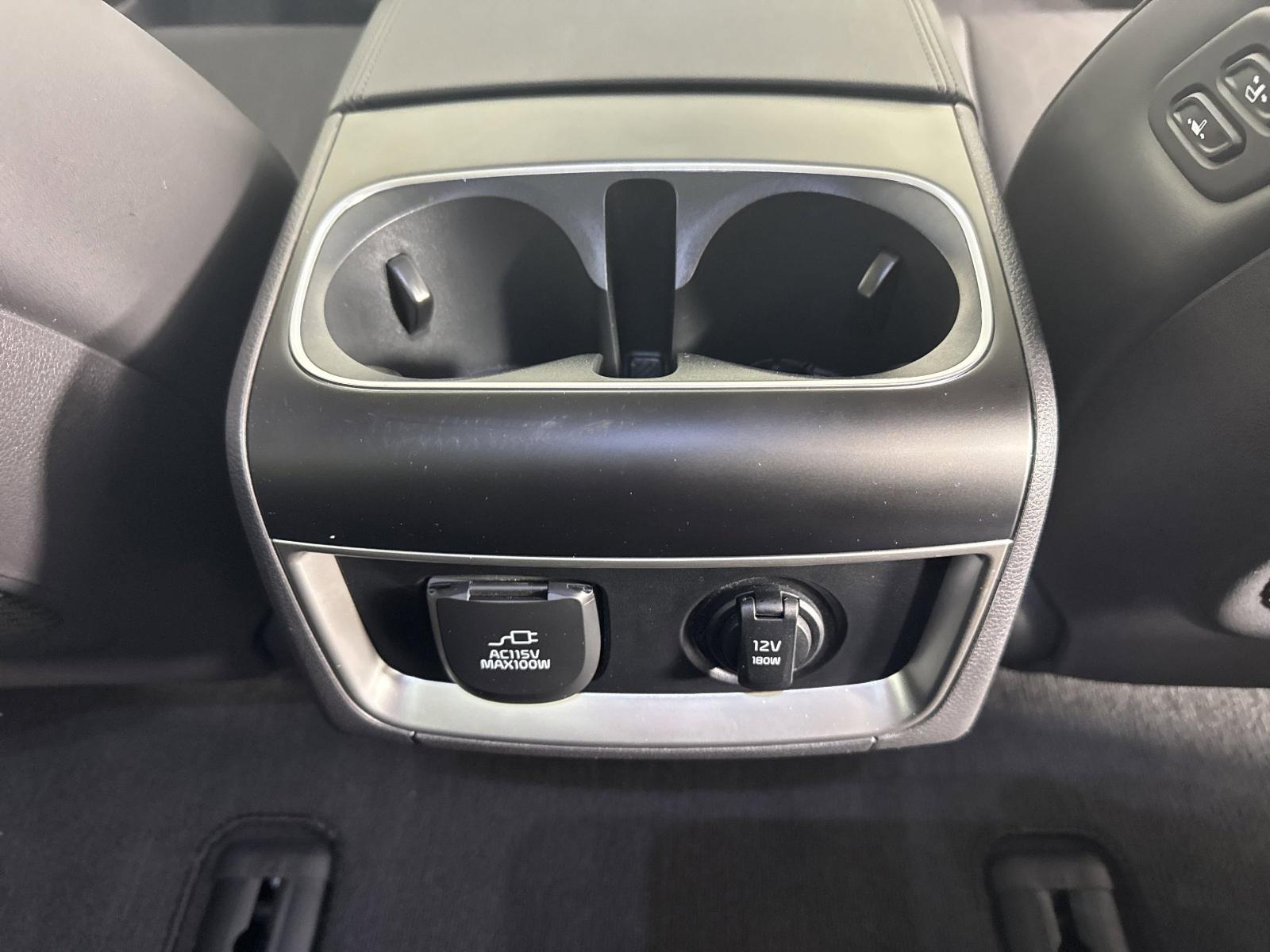 2025 Kia Carnival Hybrid Vehicle Photo in GEORGETOWN, TX 78626-7508