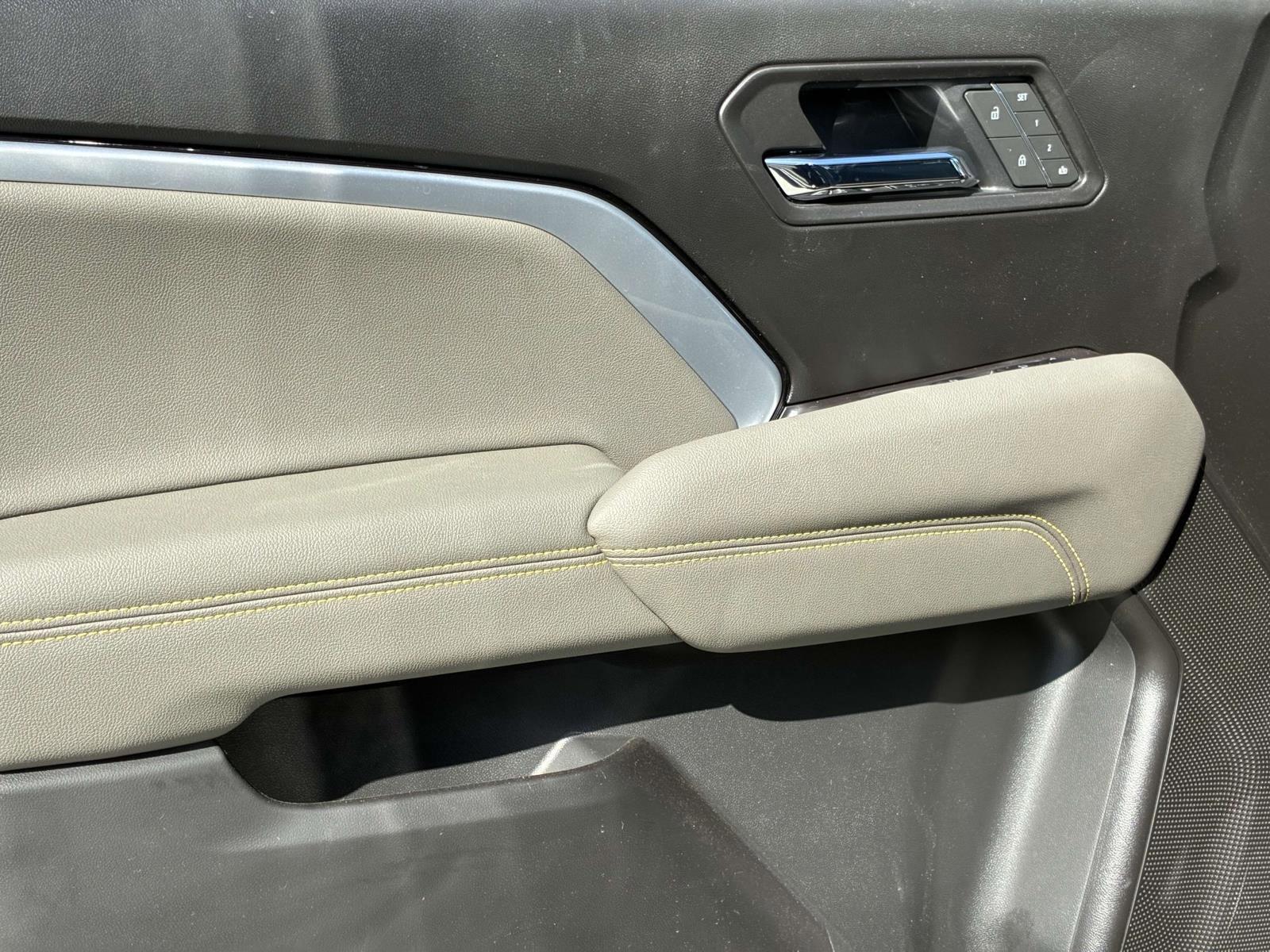2025 Chevrolet Colorado Vehicle Photo in LOS ANGELES, CA 90007-3794