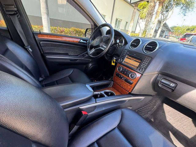2009 Mercedes-Benz M-Class Vehicle Photo in DELRAY BEACH, FL 33483-3294
