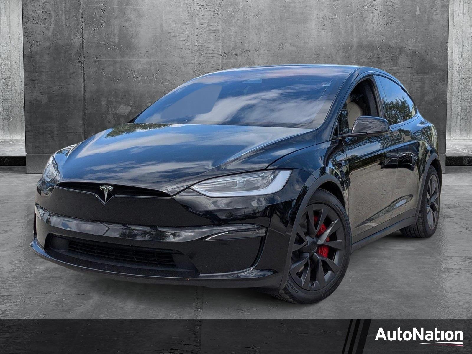 2023 Tesla Model X Vehicle Photo in Miami, FL 33169