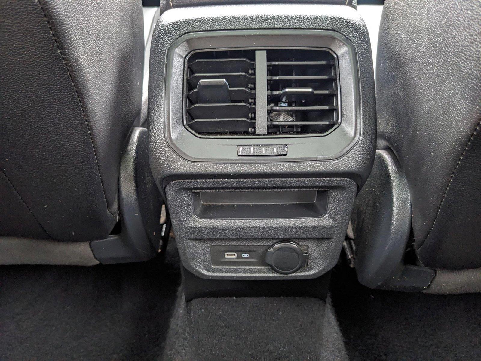 2022 Volkswagen Tiguan Vehicle Photo in HOUSTON, TX 77034-5009