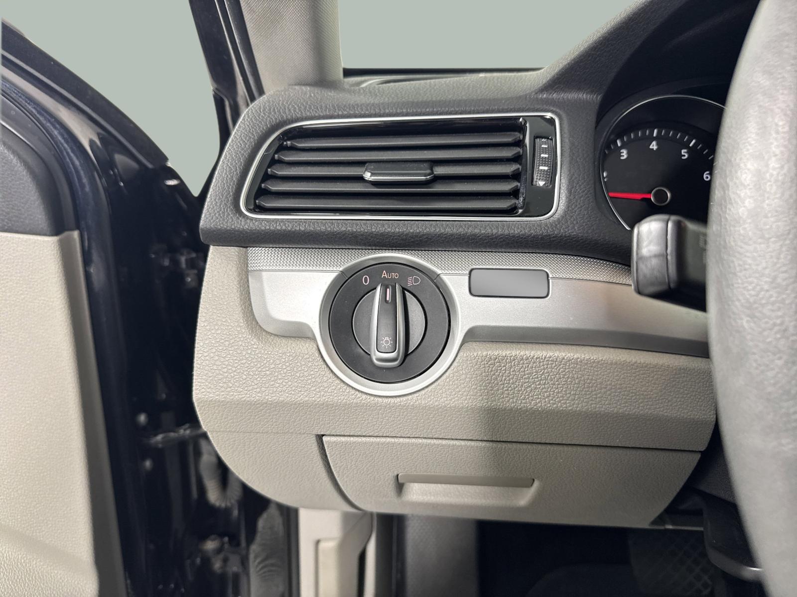 2017 Volkswagen Passat Vehicle Photo in Georgetown, TX 78626