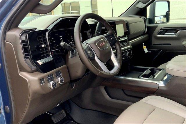 2024 GMC Sierra 3500 HD Vehicle Photo in TOPEKA, KS 66609-0000