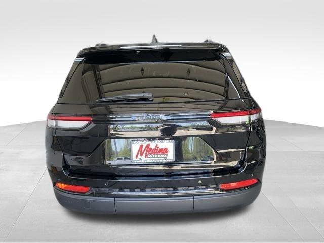 2022 Jeep Grand Cherokee Vehicle Photo in MEDINA, OH 44256-9631