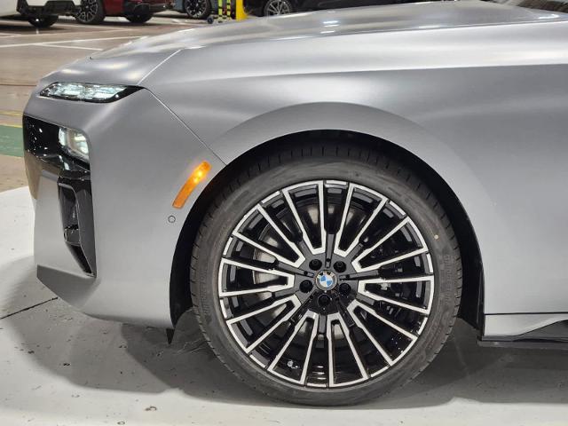 2025 BMW i7 Vehicle Photo in GRAPEVINE, TX 76051