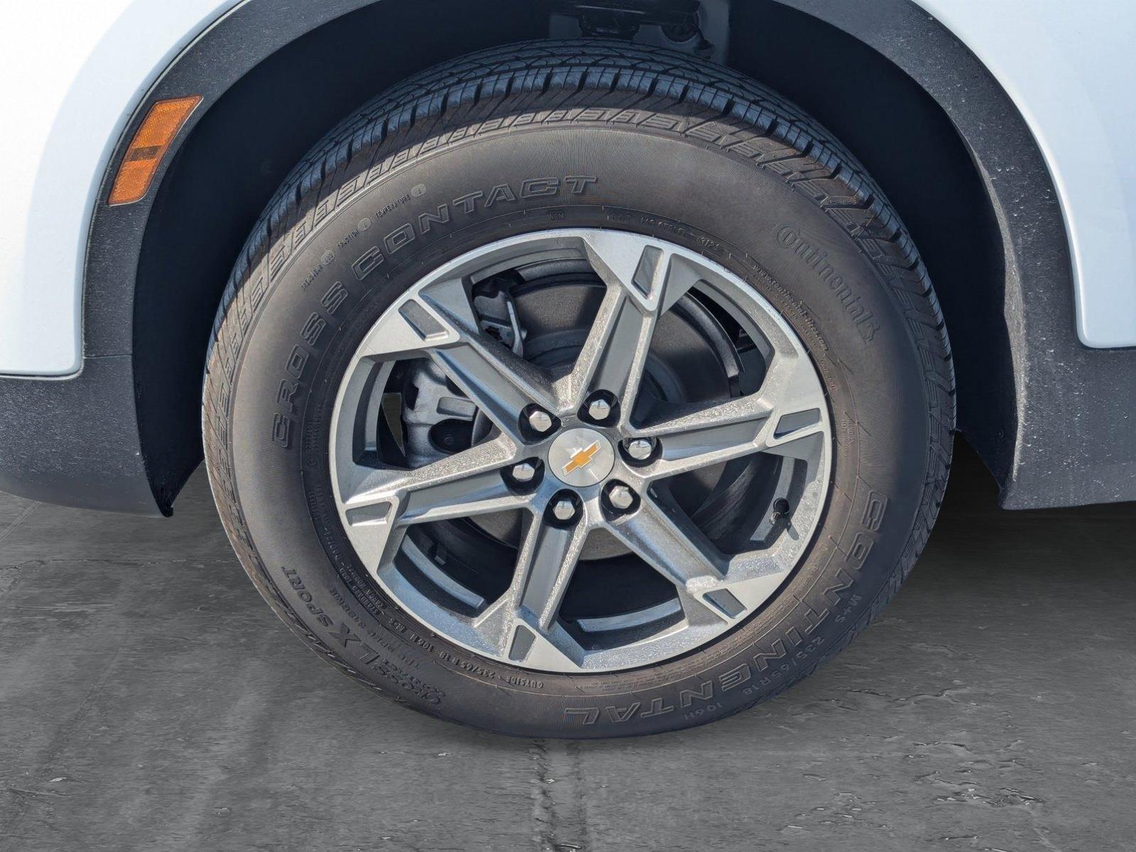 2025 Chevrolet Blazer Vehicle Photo in PEMBROKE PINES, FL 33024-6534