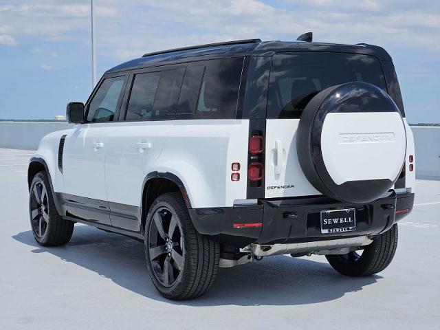 2025 Defender Vehicle Photo in AUSTIN, TX 78717