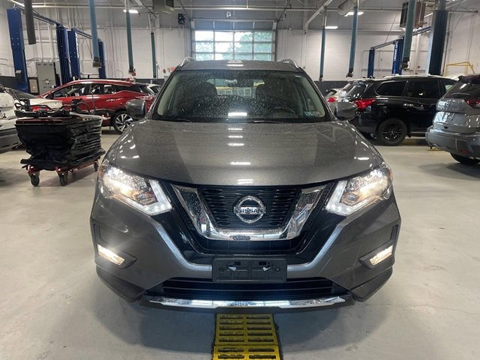 Certified 2017 Nissan Rogue SV with VIN JN8AT2MV6HW018027 for sale in Jenkintown, PA
