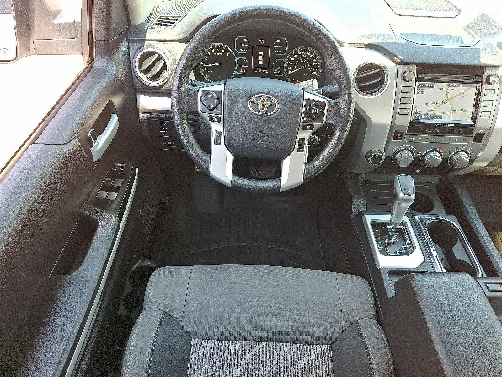 2018 Toyota Tundra 4WD Vehicle Photo in BETHLEHEM, PA 18017-9401