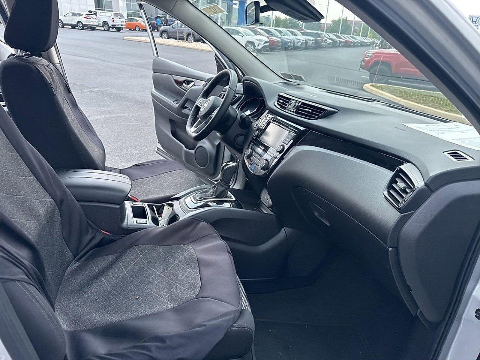 2021 Nissan Rogue Sport Vehicle Photo in Harrisburg, PA 17111