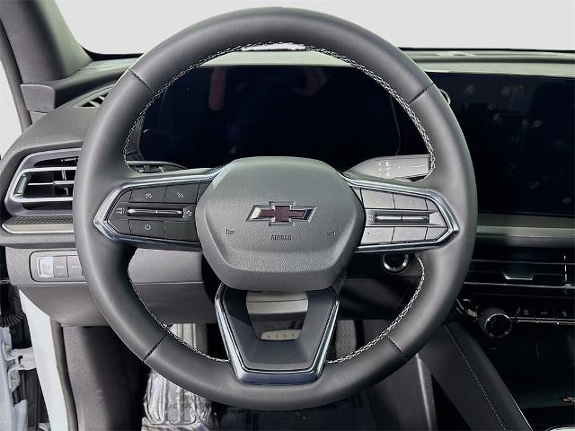 2025 Chevrolet Traverse Vehicle Photo in PUYALLUP, WA 98371-4149