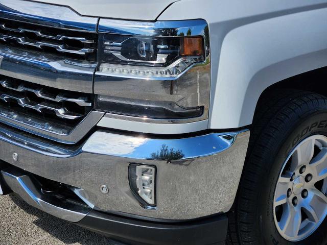 2017 Chevrolet Silverado 1500 Vehicle Photo in DENTON, TX 76210-9321