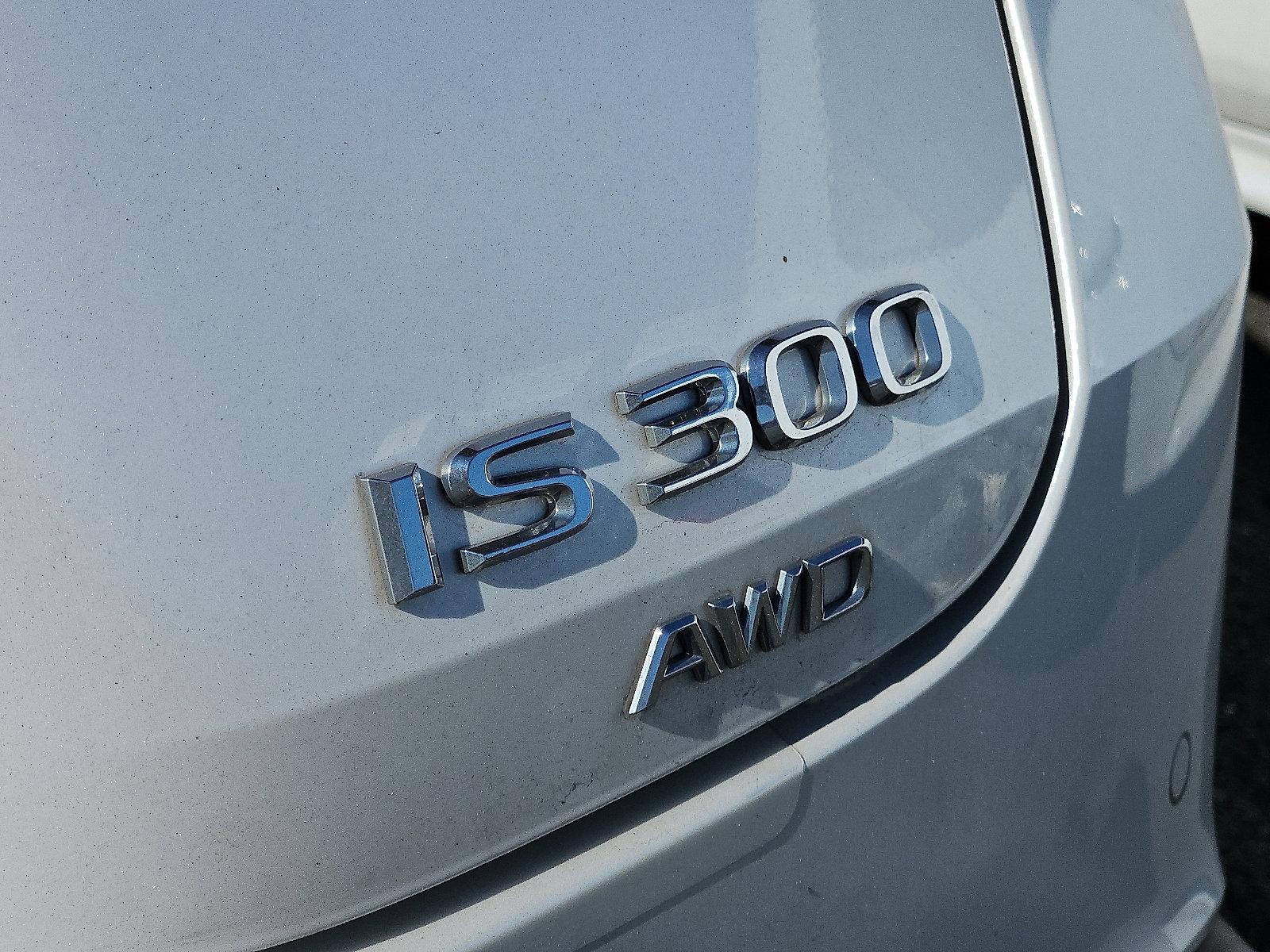 2021 Lexus IS 300 Vehicle Photo in Trevose, PA 19053
