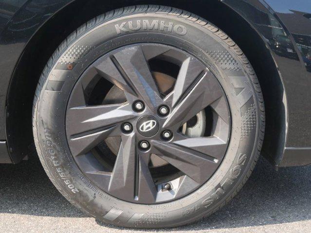 2022 Hyundai ELANTRA Vehicle Photo in Nashua, NH 03060