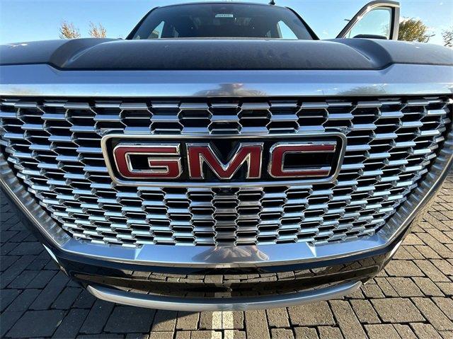 2024 GMC Yukon Vehicle Photo in BOWLING GREEN, KY 42104-4102