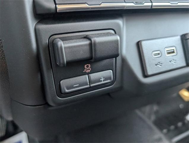 2025 Chevrolet Silverado 1500 Vehicle Photo in ENGLEWOOD, CO 80113-6708