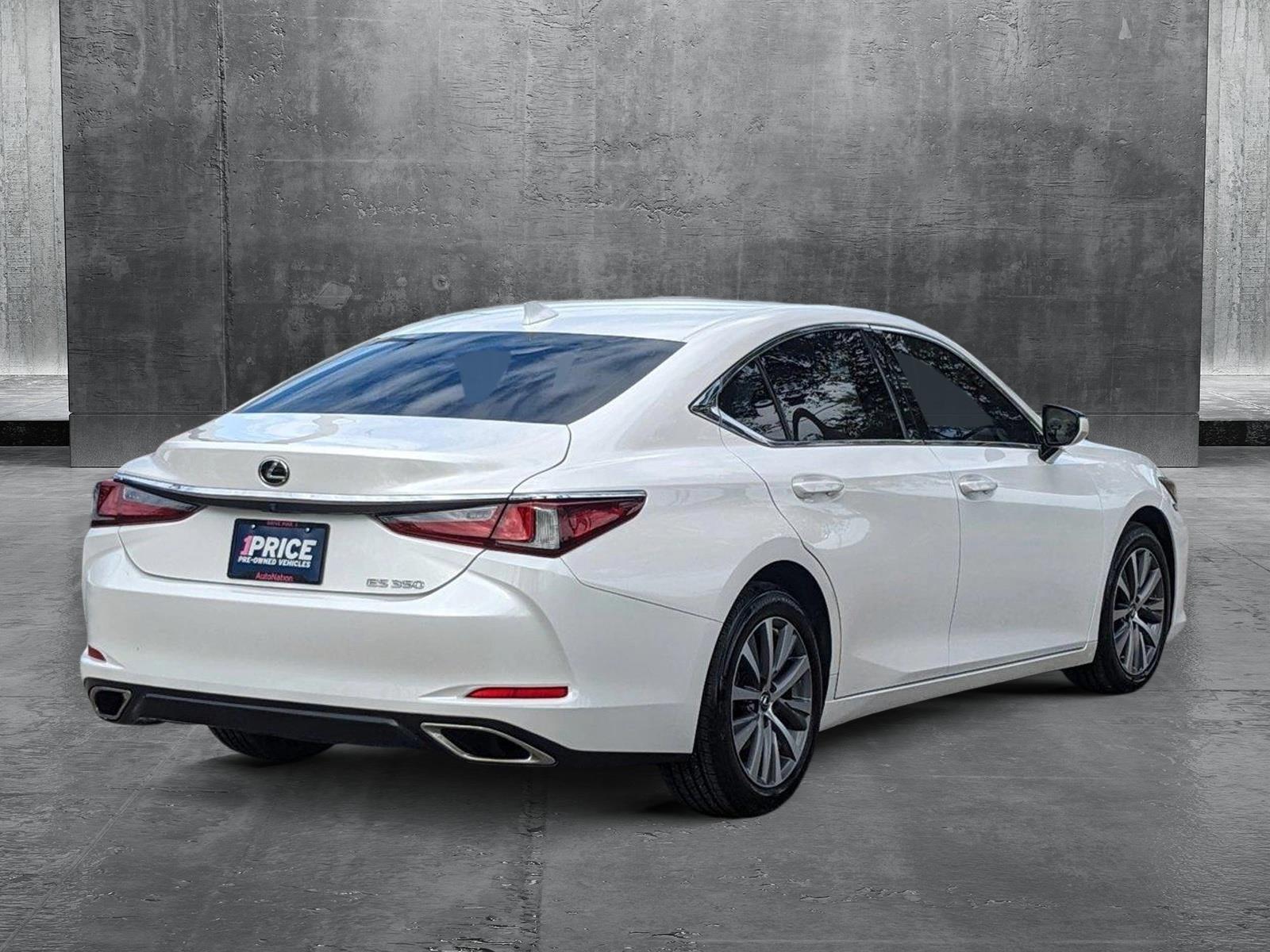 2019 Lexus ES 350 Vehicle Photo in Tampa, FL 33614