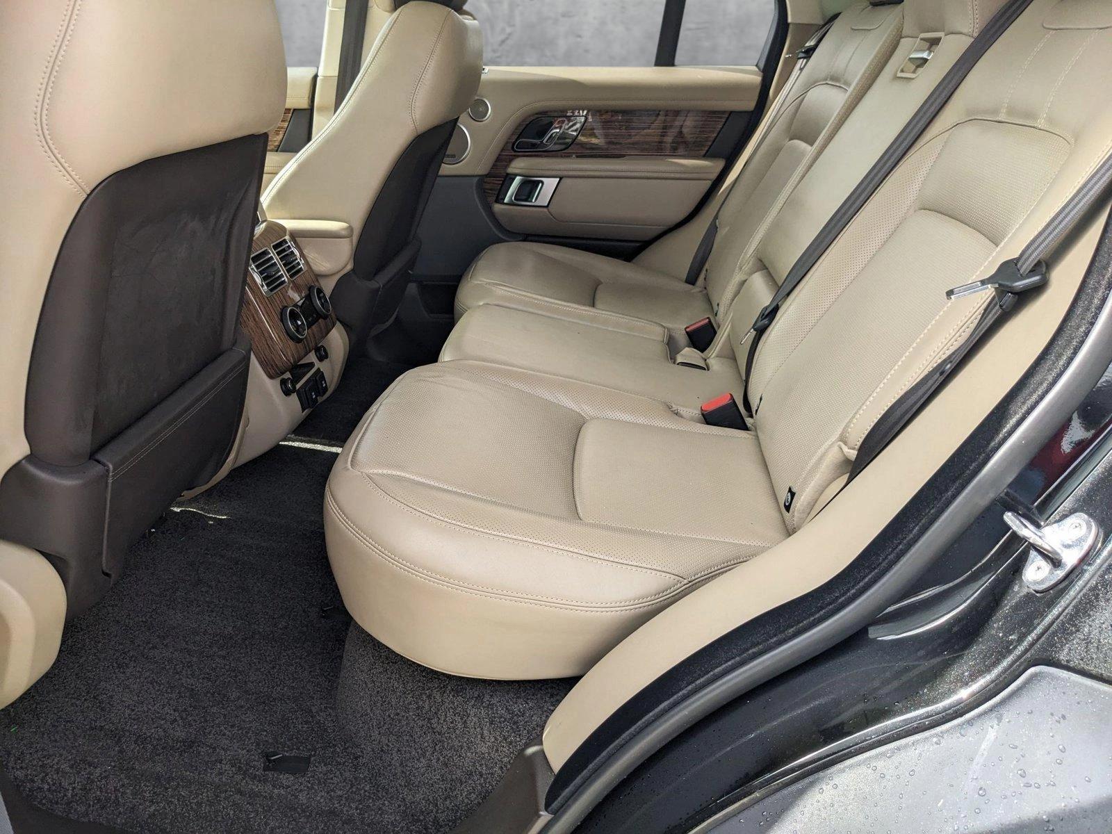 2019 Land Rover Range Rover Vehicle Photo in MIAMI, FL 33172-3015