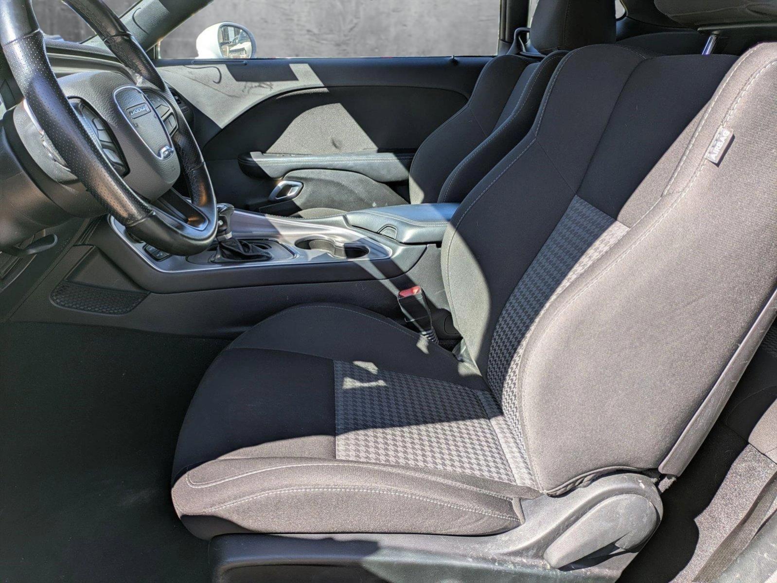 2022 Dodge Challenger Vehicle Photo in GOLDEN, CO 80401-3850