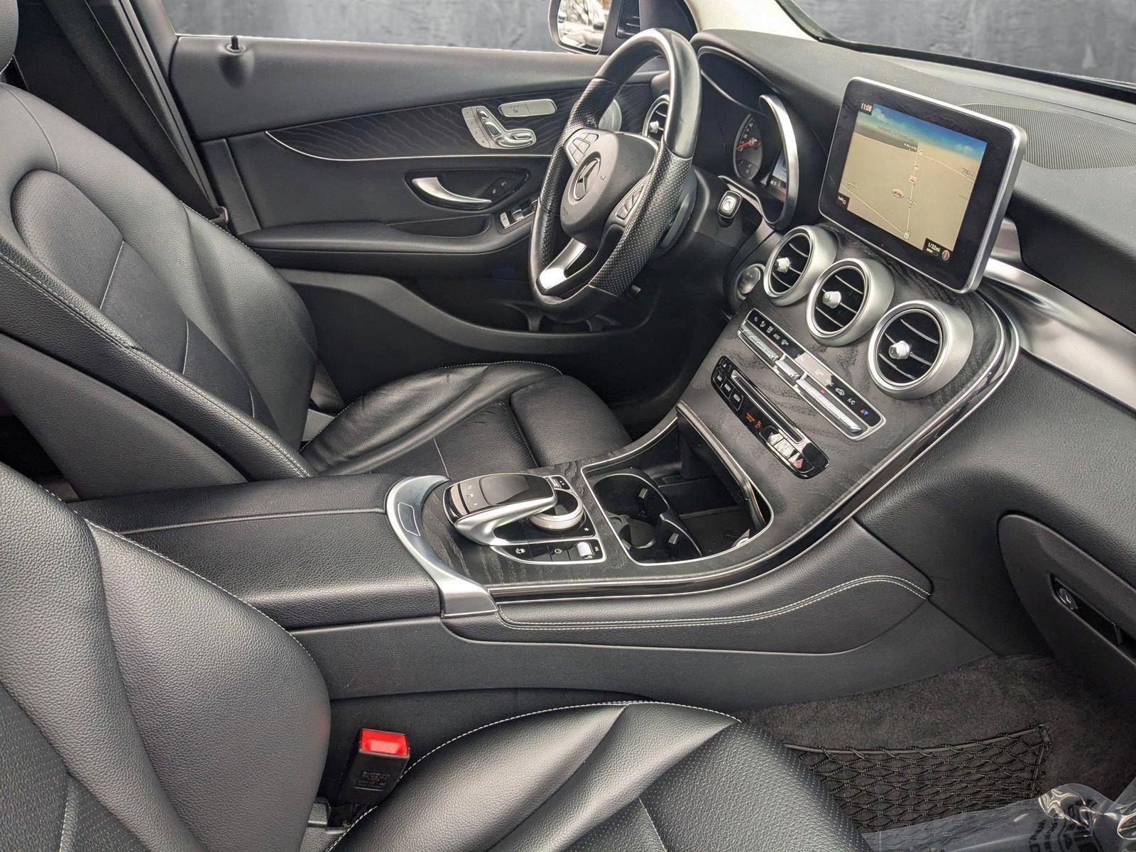 2017 Mercedes-Benz GLC Vehicle Photo in Cockeysville, MD 21030-2508