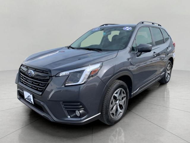 2022 Subaru Forester Vehicle Photo in Oshkosh, WI 54904