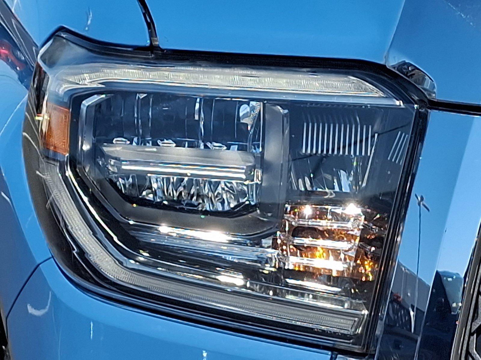 2018 Toyota Tundra 4WD Vehicle Photo in Harrisburg, PA 17111