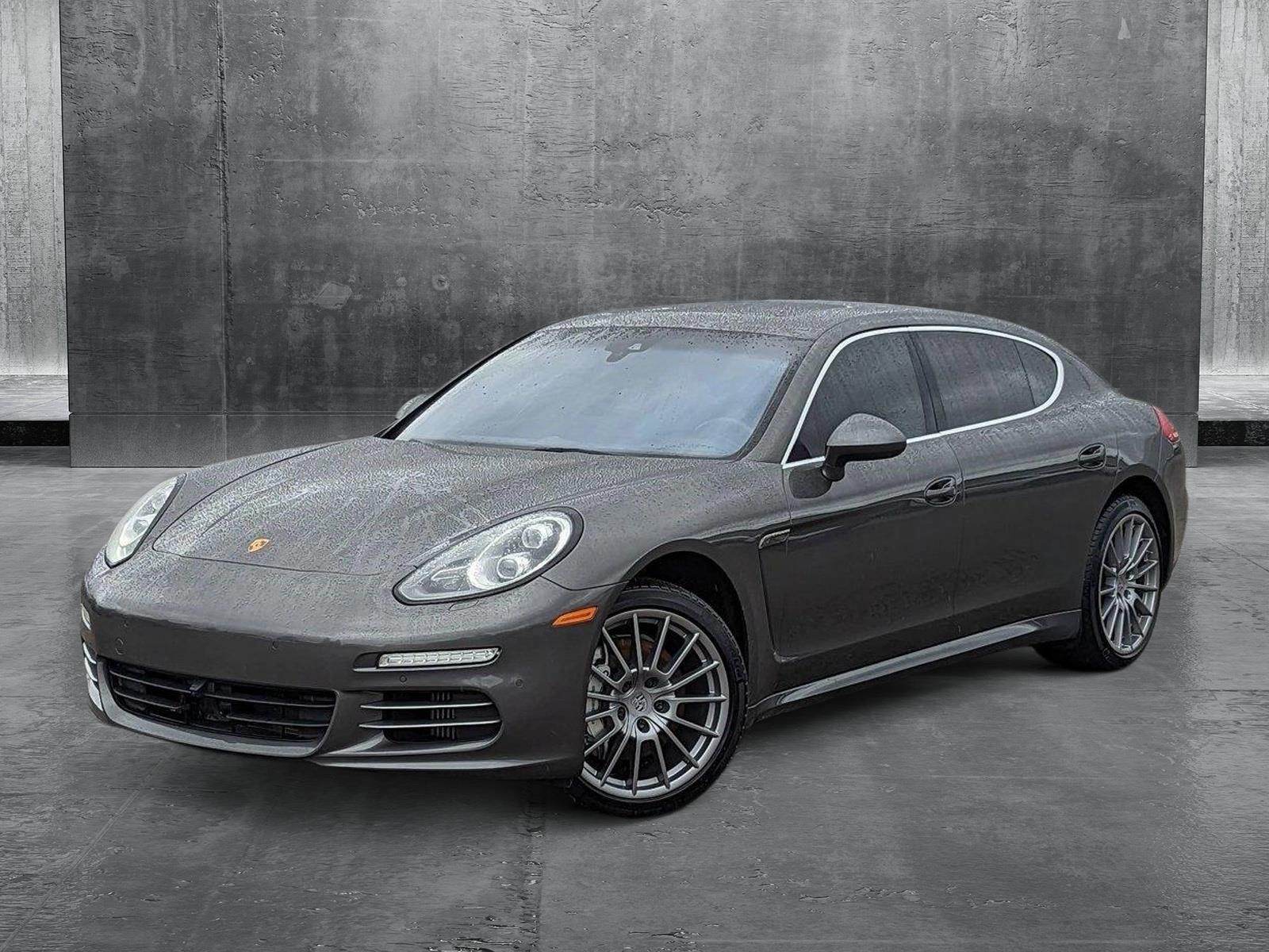 2014 Porsche Panamera Vehicle Photo in Spokane Valley, WA 99212