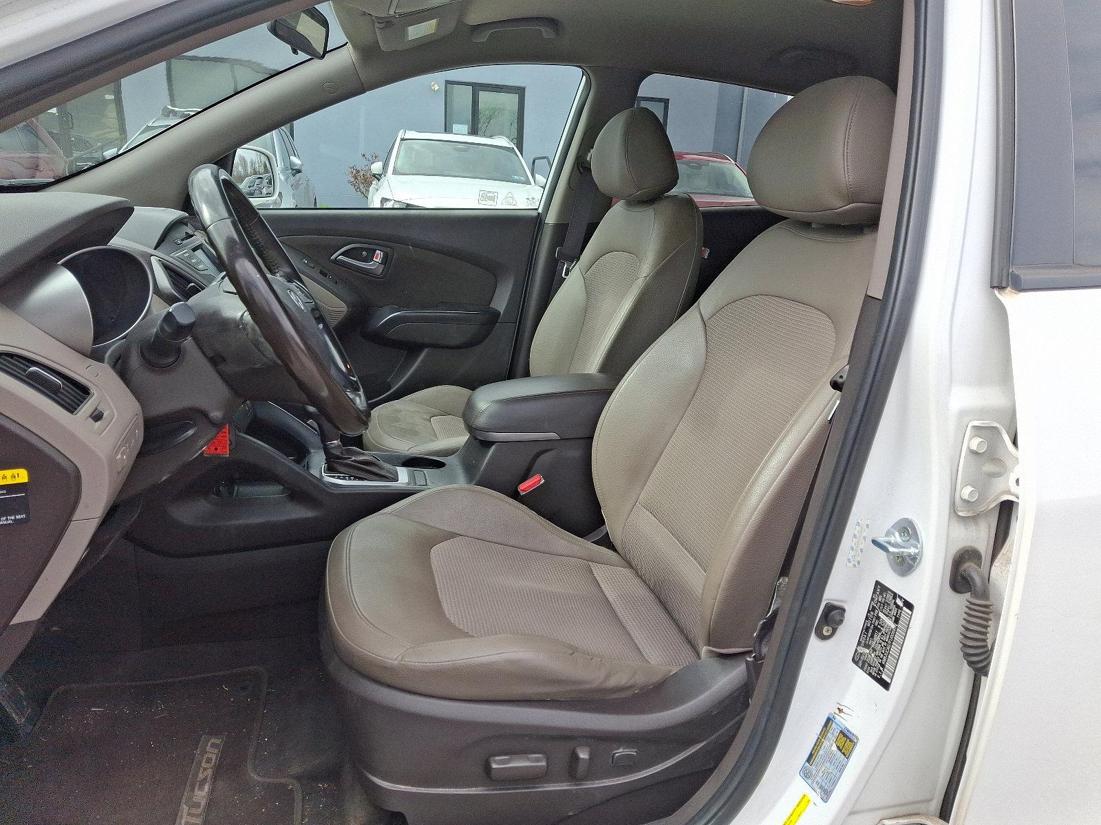 2015 Hyundai TUCSON Vehicle Photo in Trevose, PA 19053