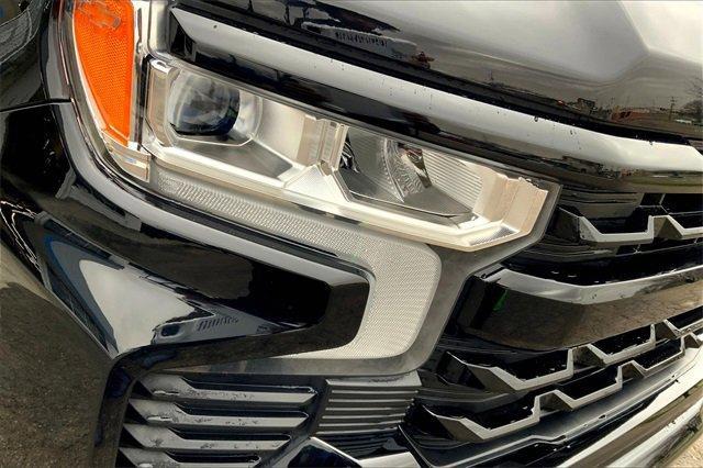 2023 Chevrolet Silverado 1500 Vehicle Photo in TOPEKA, KS 66609-0000