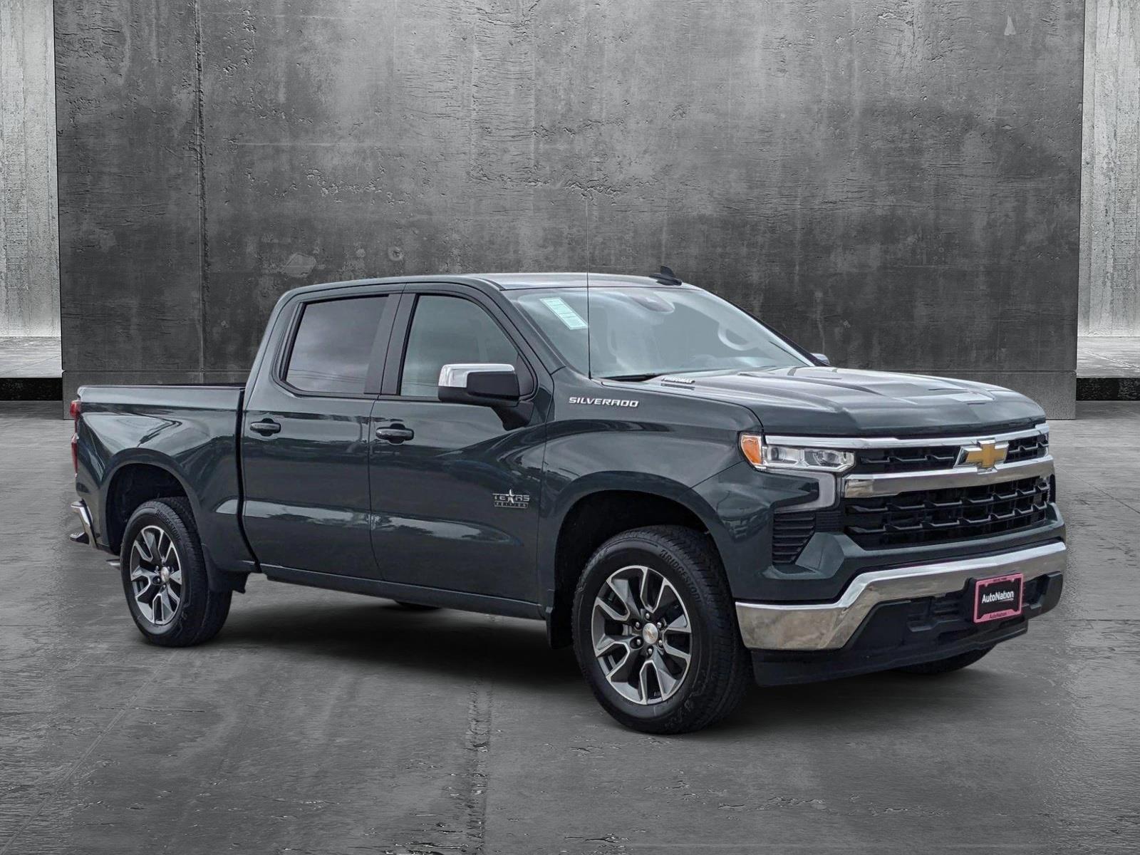 2025 Chevrolet Silverado 1500 Vehicle Photo in HOUSTON, TX 77034-5009