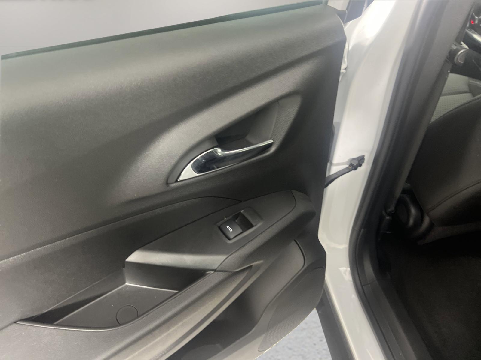 2025 Chevrolet Trax Vehicle Photo in GEORGETOWN, TX 78626-7508