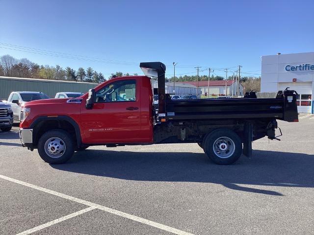 2023 GMC Sierra 3500 HD CC Vehicle Photo in Gardner, MA 01440