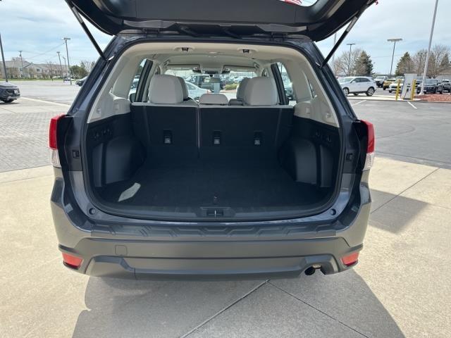 2022 Subaru Forester Vehicle Photo in MANITOWOC, WI 54220-5838