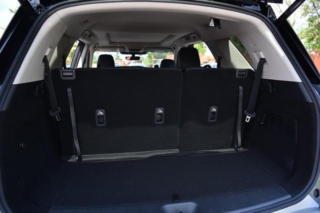 2025 Nissan Pathfinder Vehicle Photo in Ballwin, MO 63011