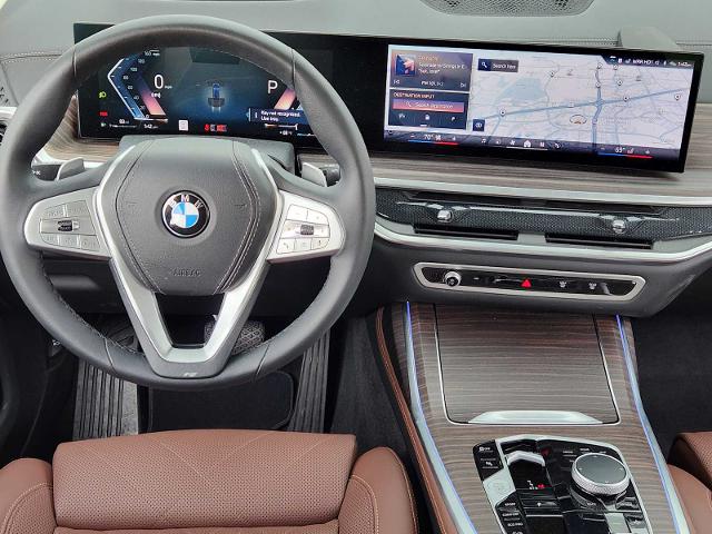 2024 BMW X7 xDrive40i Vehicle Photo in PLANO, TX 75024
