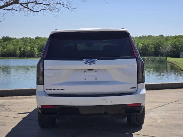 2023 Cadillac Escalade Vehicle Photo in DENTON, TX 76210-9321