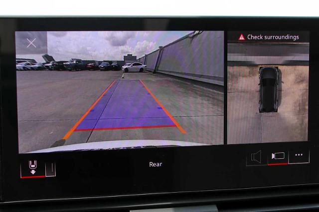 2023 Audi Q5 Vehicle Photo in SUGAR LAND, TX 77478
